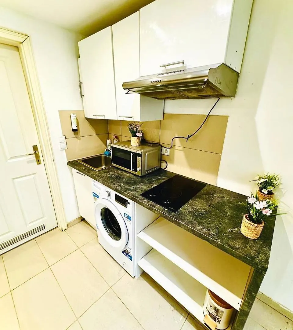 Charming Stay At Maerzstrasse Apartments Close To Vienna Attractions Austria