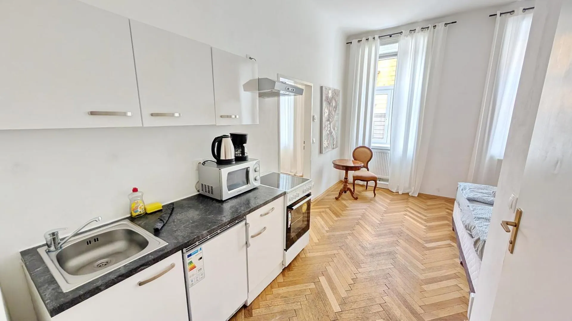Charming Stay At Maerzstrasse Apartments Close To Vienna Attractions