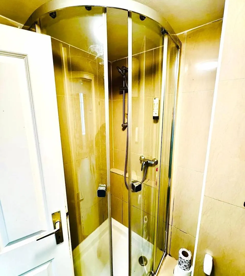 Charming Stay At Maerzstrasse Apartments Close To Vienna Attractions