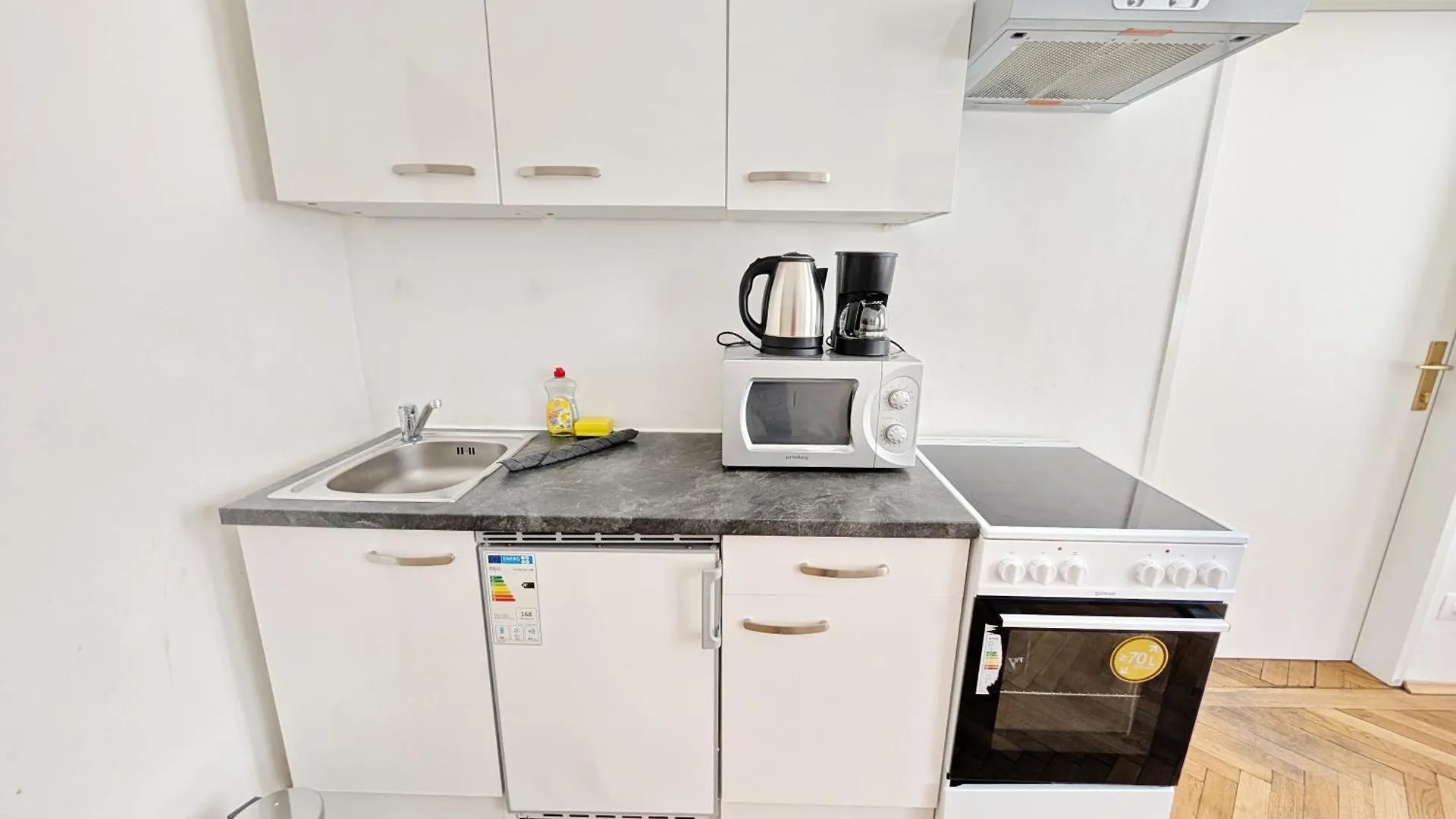 Charming Stay At Maerzstrasse Apartments Close To Vienna Attractions 0*,