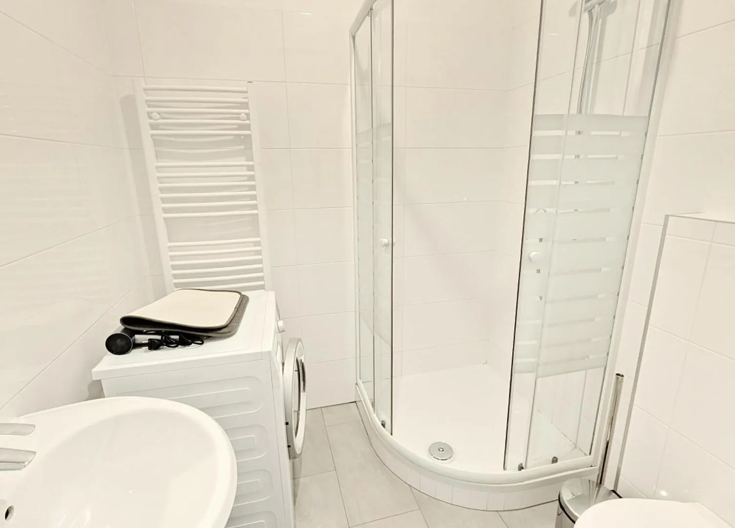 Charming Stay At Maerzstrasse Apartments Close To Vienna Attractions Austria