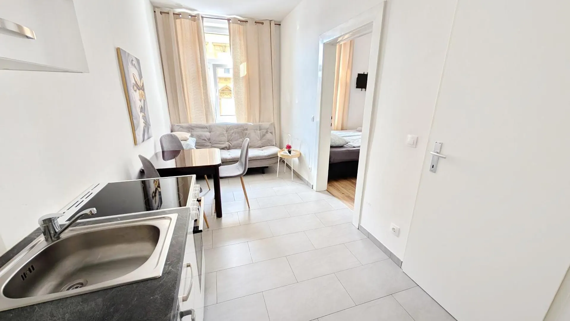 Charming Stay At Maerzstrasse Apartments Close To Vienna Attractions 0*,