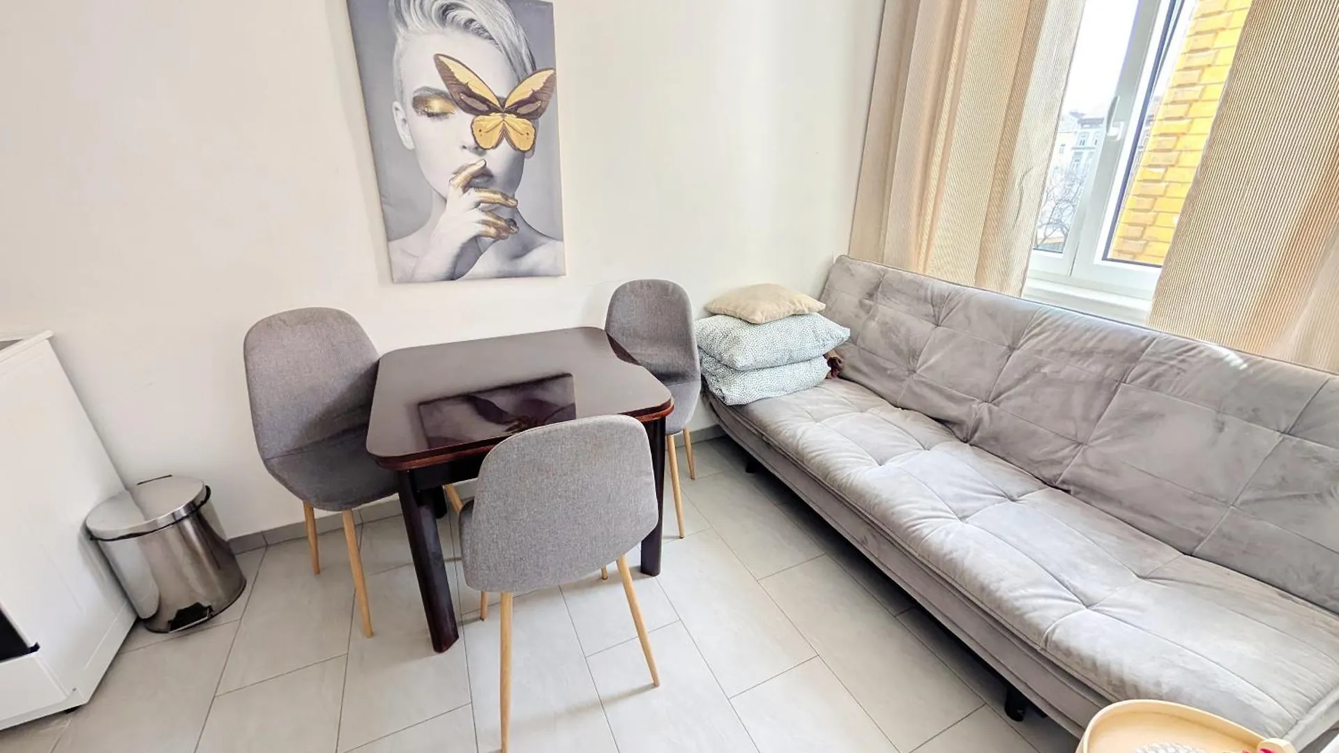Charming Stay At Maerzstrasse Apartments Close To Vienna Attractions