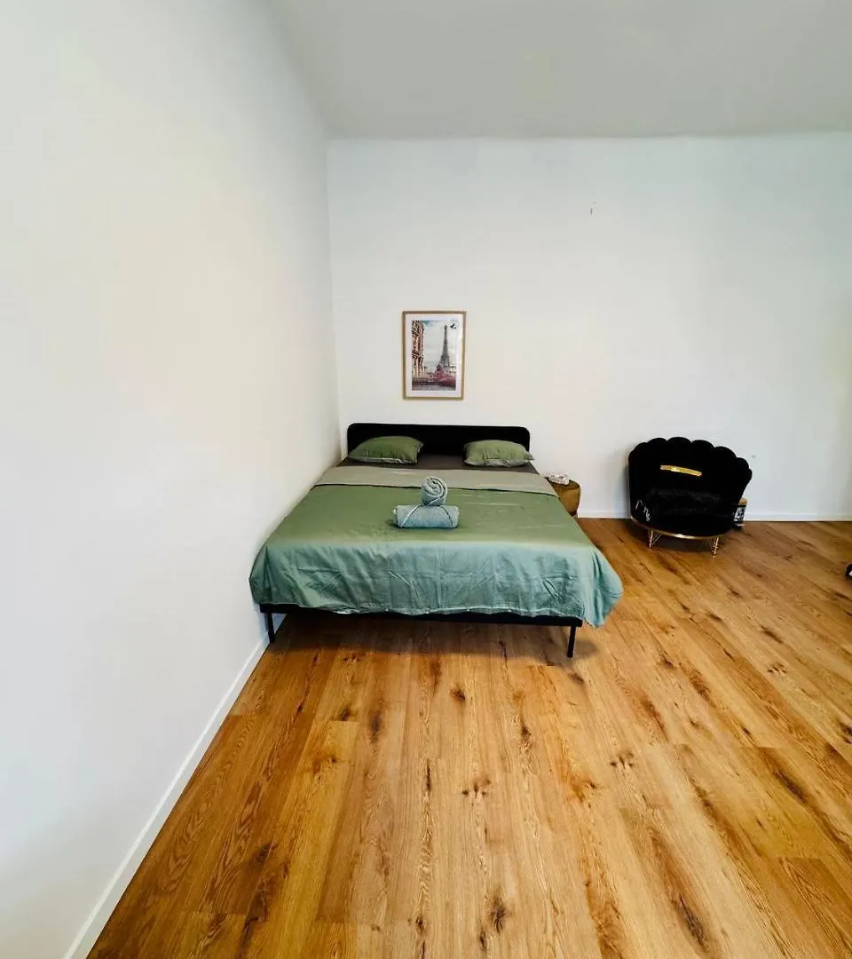 Charming Stay At Maerzstrasse Apartments Close To Vienna Attractions Austria